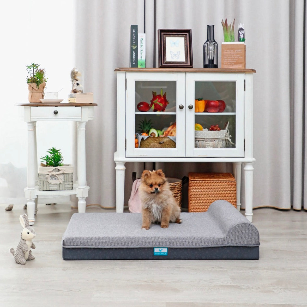 Pawsi Clawsi Grey Calming Dog Bed With Side Pillow